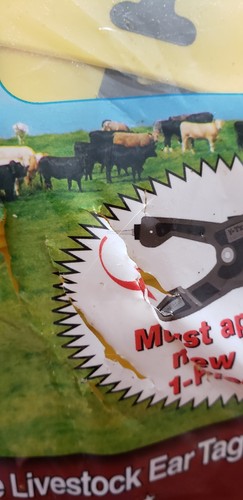 Y-Tex Large 4 Star Cattle Ear Tags Yellow Numbered 1-25