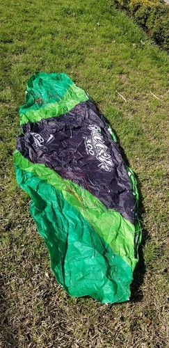 HQ RUSH 4 300 POWER Kite with Lines, Handles New in Bag