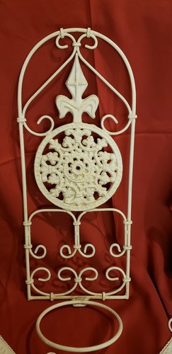 Lot 3: Metal WALL MOUNT HANGER & Metal PLANT HOLDERS White
