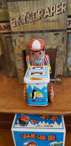 LMAS ~ Tin Litho Wind Up Ice Cream Boy w Cart In Box