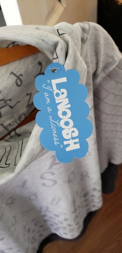 Lanoosh Armenian Alphabet sweater For Kids XS