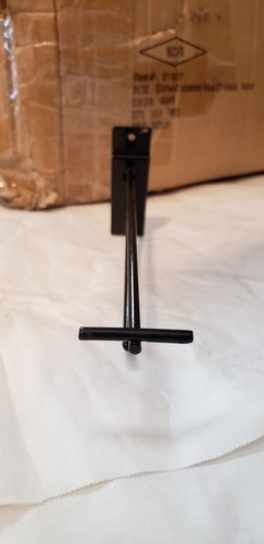 Count of 100 New Retails Black finished Slatwall scanner hook 6 Inch