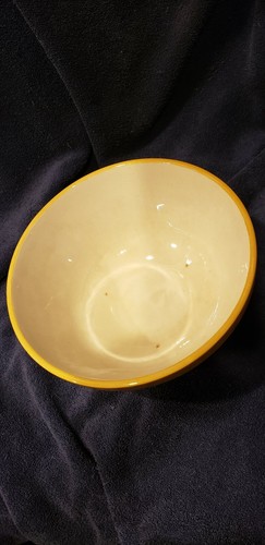 Vintage Mason Cash & Co.? 8.75 Inch Bowl Yellowish Tan & White