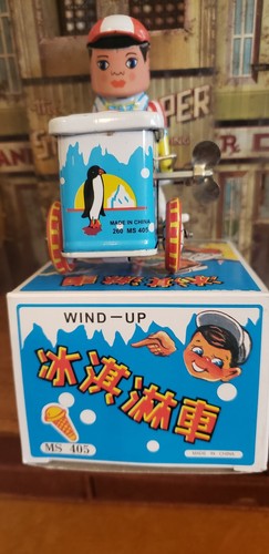 LMAS ~ Tin Litho Wind Up Ice Cream Boy w Cart In Box