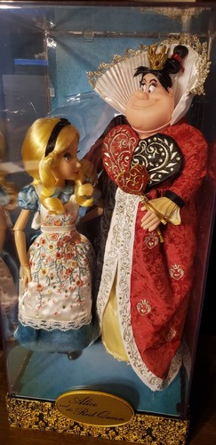 Disney Fairytale Designer Limited Edition Doll Alice & The Red Queen, Gift Bag
