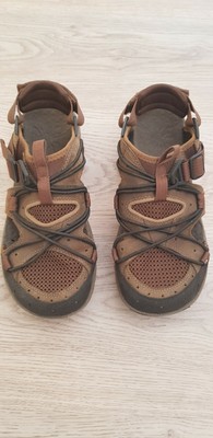 old merrell sandals