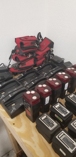 11 Drager MiniWarn Mini Warn Gas Sniffer w/ battery & accessories (Lot) Multigas