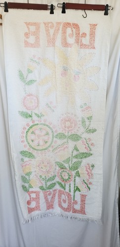 Vintage 1970s MCM Flower Sun Beach Towel Kitsch
