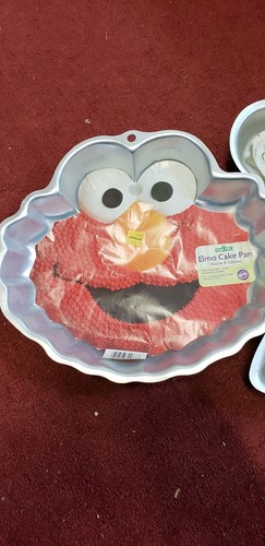 Wilton Cake Pan Lot Of 3 Elmo Bob the Builder and Hero