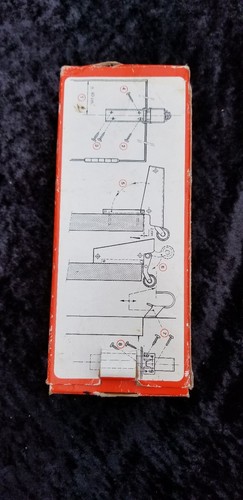 Dictator 1600 Check RVS Door Check c/w 1009 Hook