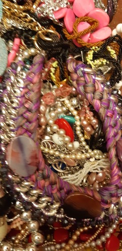 Huge Lot Of Vintage Old Jewelry Necklaces And Some Have Matching Earrings