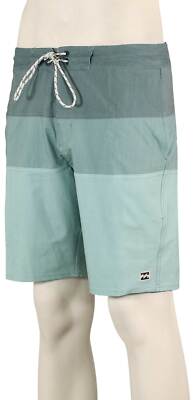 

Пляжные шорты Billabong Tribong Lo Tide 19 дюймов — Haze — новинка, Зеленый