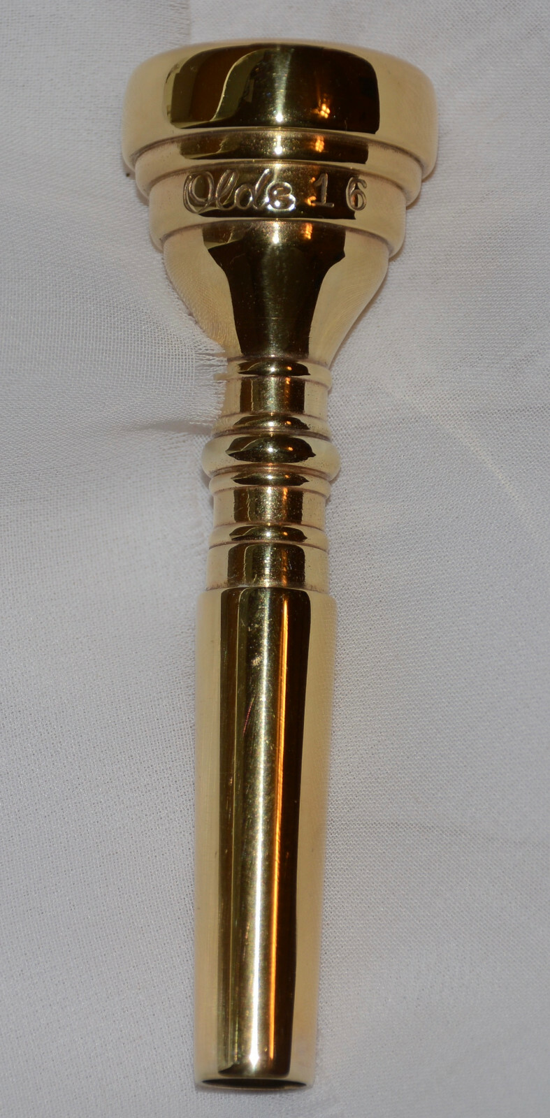 70s OLDS 16 Mellophone trumpet shank mouthpiece deep V large throat