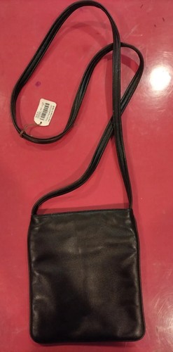 LOEWE 羊革 パーティーバッグ Bonhams : Loewe: a Black Leather-trimmed Woven Raffia Basket