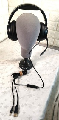 Xiberia V20 Gaming Headphones With Microphone & LED Accents