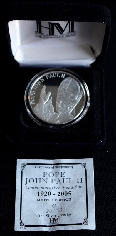 1920-2005 POPE JOHN PAUL II MEDALLION - LOW MINTAGE - w/Box