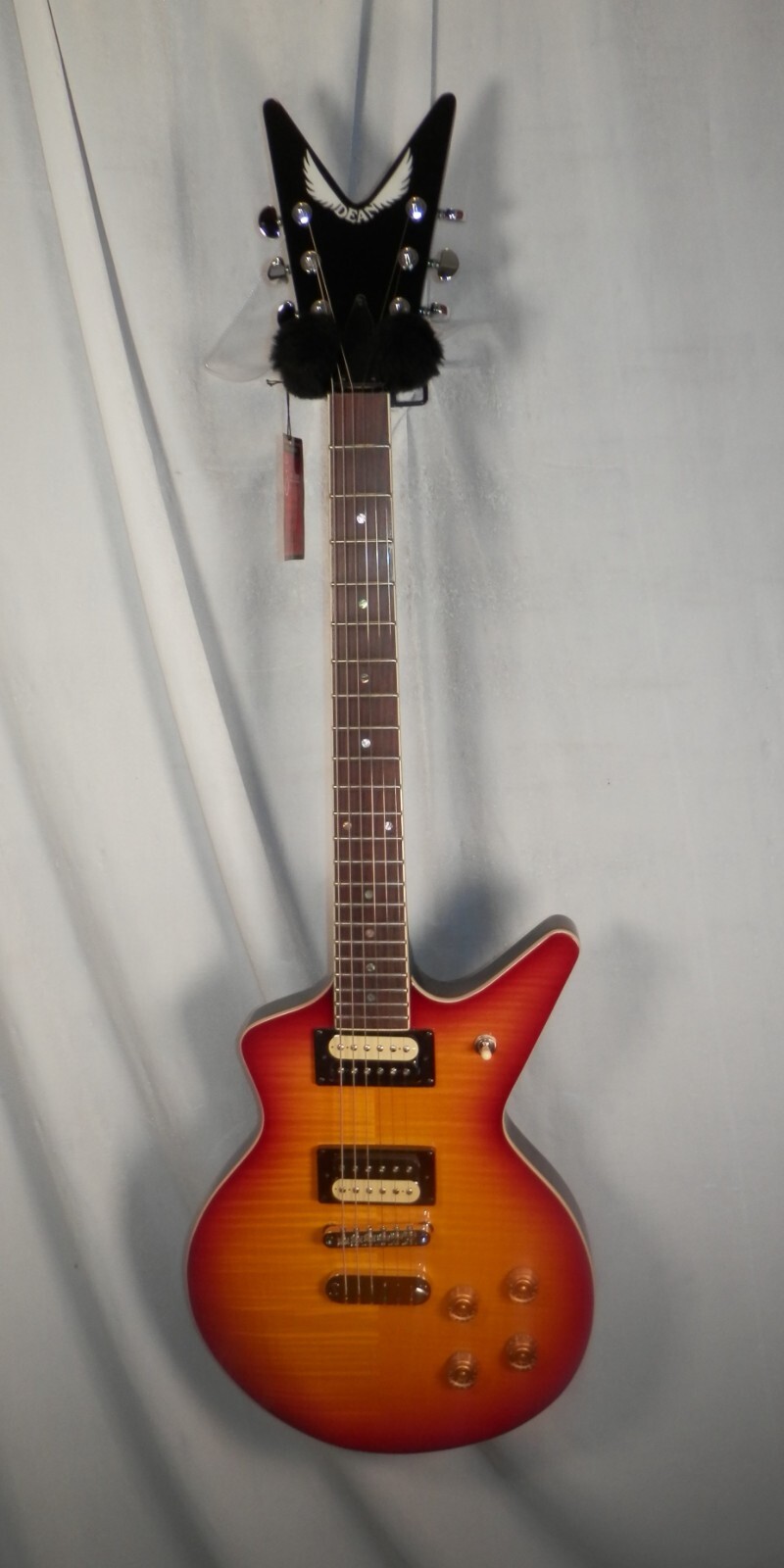 【希少】DEAN GUITARS CADILLAC 1980-CBK 56145_Dean_Cadillac_1980_Flame