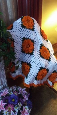 AFGHAN (handmade) Flower Motif Autumn Bloom