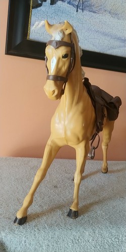 Marx, #2081, Flame, Johnny West Series, Produced: 1966-1969 NICE!