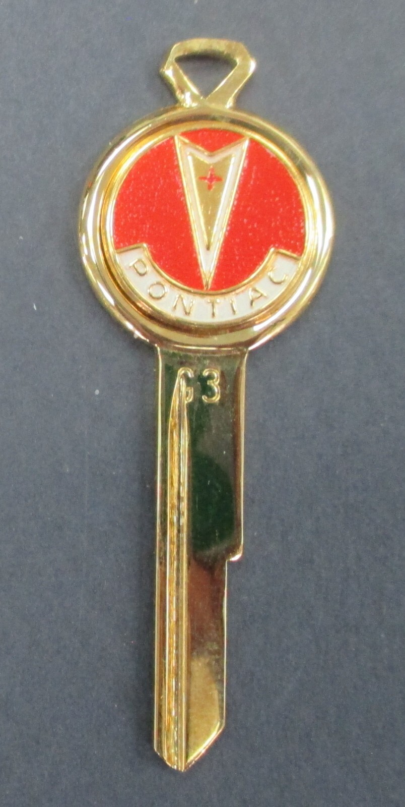 PONTIAC Arrow Enameled Gold Key B-50-C 1968 1972 1976 1980
