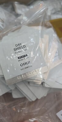 O HUI Day Shield Perfect Sun BLACK 1ml x 100pcs  SPF50+ PA++++  OHUI