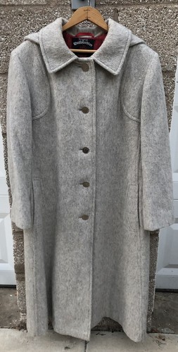 Vintage Grey Wolfstaedter Loden Wool Coat w/Detachable Hood