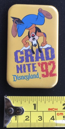 DisneyGRAD NiTE'93 キーホルダー DisneyGRAD NiTE'93 キーホルダー - メルカリ
