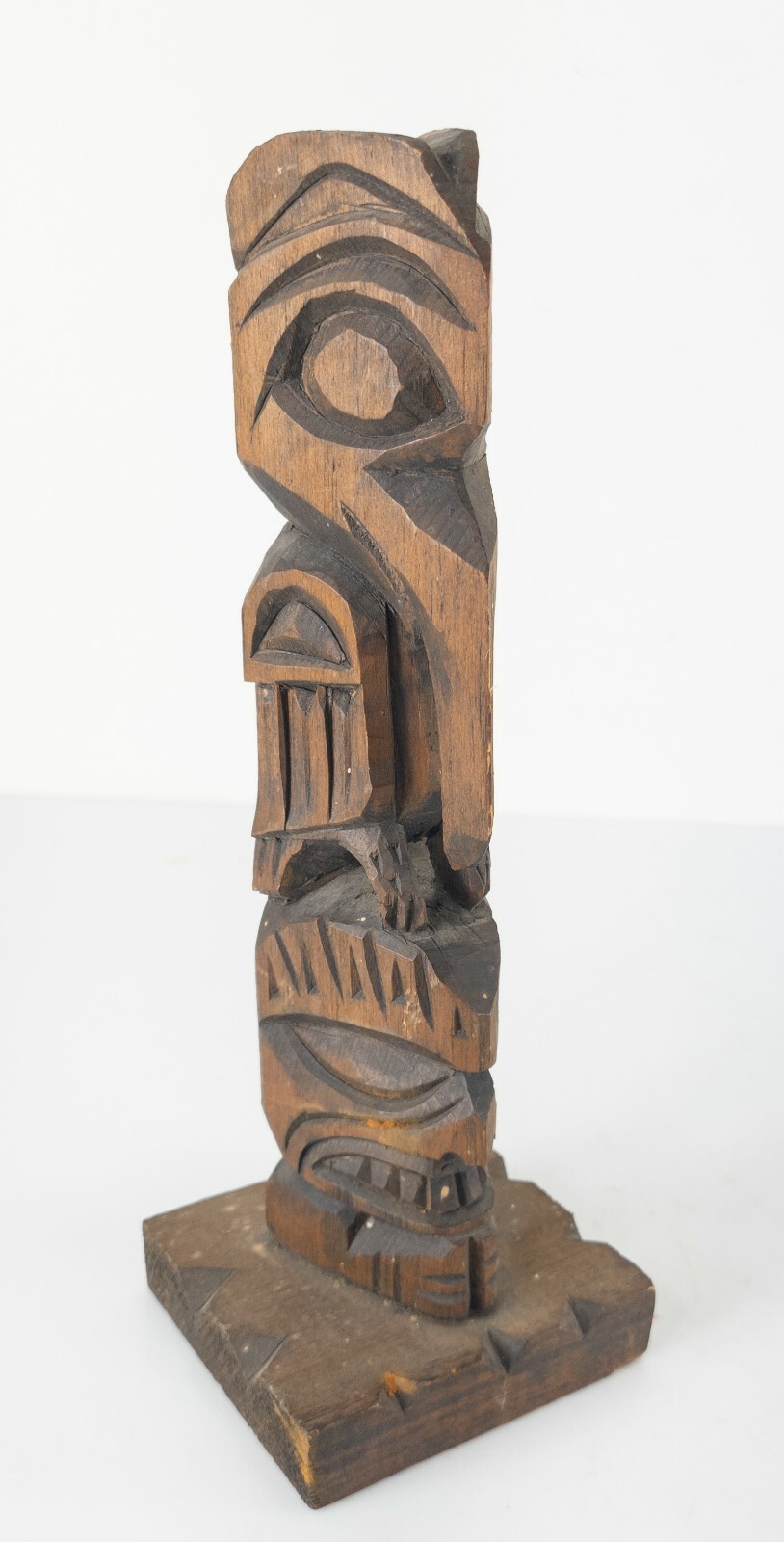 Totem Poles [洋書] 36252_2_79415d0f-5d7a-4a56-