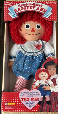NOS 1992 PLAYSKOOL ''Heart-to-Heart'' RAGGEDY ANN with A Heart That Really Beats!