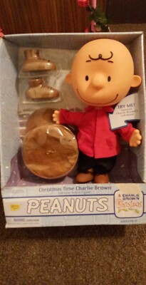 Memory Lane Peanuts Christmas Time Charlie Brown 2004 Action Figure Doll