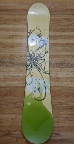 Salomon Snowboard Surface 154 Clean Barely Used P-Tex 900 Salomon Snowboard Surface 154 Clean Barely Used P-Tex 900