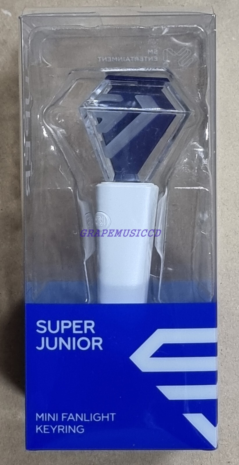 SUPER JUNIOR ミニペンライトキーリング Amazon.com: Super Junior MINI FANLIGHT Keyring VER.2.0