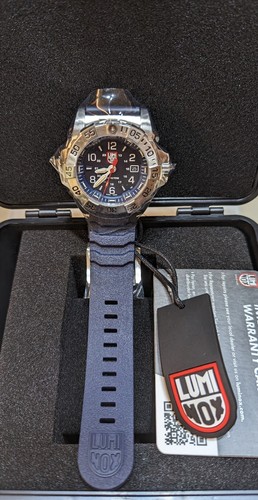 Pre-owned Luminox Navy Seal 200m Dive Sapphire Blue Dial / Blue Band Watch Xs.3253