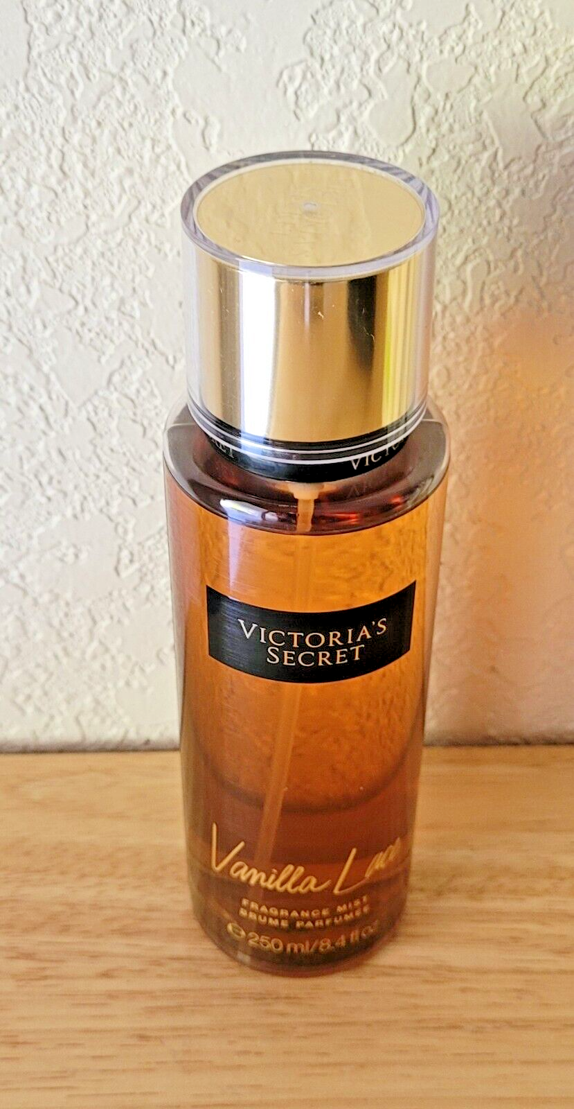 お値下げ❣️Victoria's Secret Vanilla Lace New Victoria's Secret 'Vanilla Lace' Fragrance Body Mist