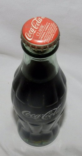 Coca Cola USA 6.5 Oz Commemorative Bottle 6.5 Fl Oz 1 Of 15