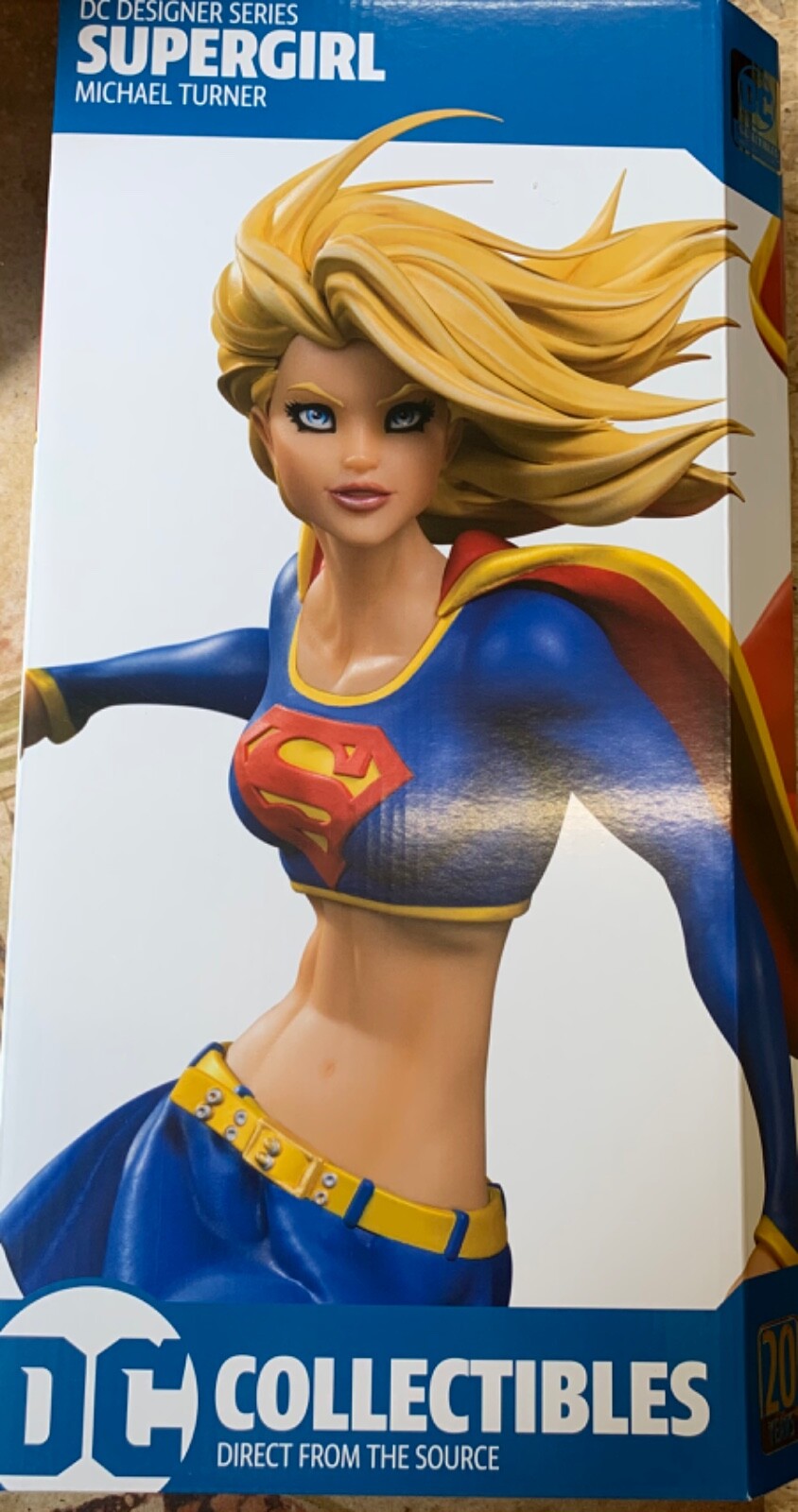 DC Collectibles Michael Turner Supergirl Statue #152 of 5000 DC Collectibles Michael Turner Supergirl Statue #152 of 5000