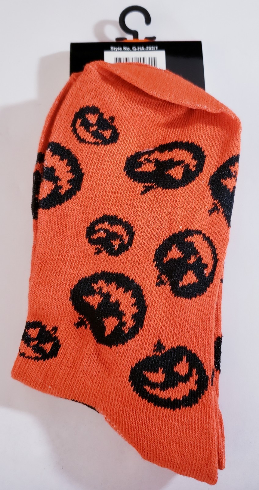 Halloween Socks Ladies Size 6-8 and 9-11 (Pumpkin Heads)