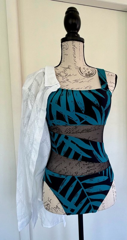 Carmen Marc Valvo Tropical Palm Mesh Cutout One Piece Swimsuit Size 8