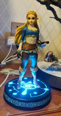 First 4 Figures The Legend of Zelda: Breath of the Wild ''Princess''  Pre-sale