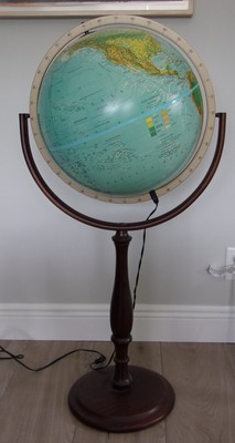Vintage Lighted Stand up Floor Scan Globe A/S Denmark Edition 1991 GB