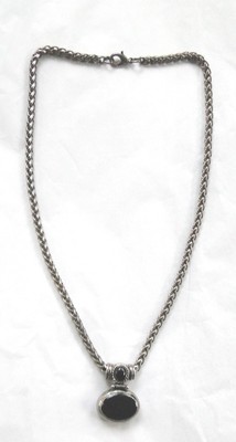 VTG Pewter Tone Metal 9