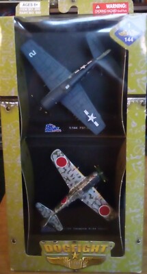 21st Century Toys Dogfight F6F-3/5 Hellcat & Nakajima Ki-84 Hayate New