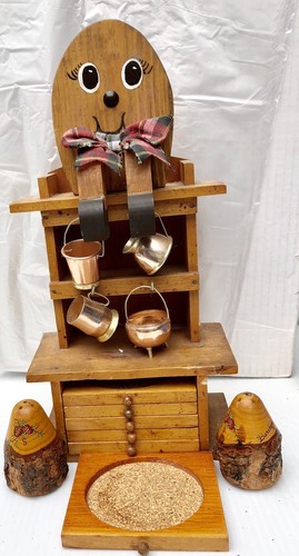 Vintage Figurine Wood Kitchen Decor Salt Pepper Shakers Coasters Shelf