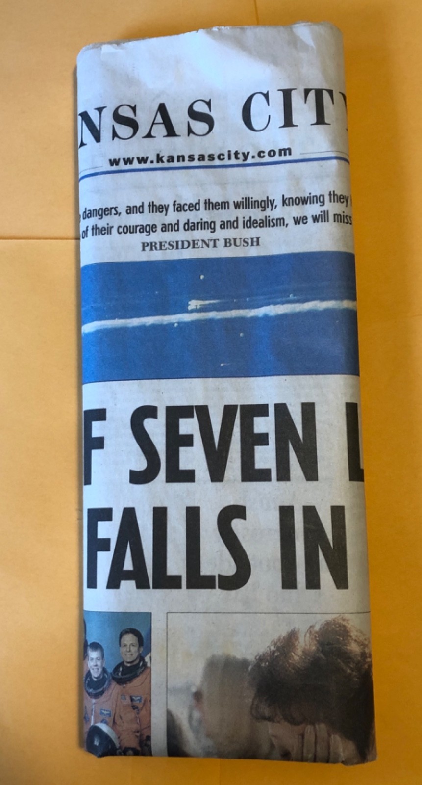 Space Shuttle The Columbia Disaster Kansas City Star Newspaper February 12 2003