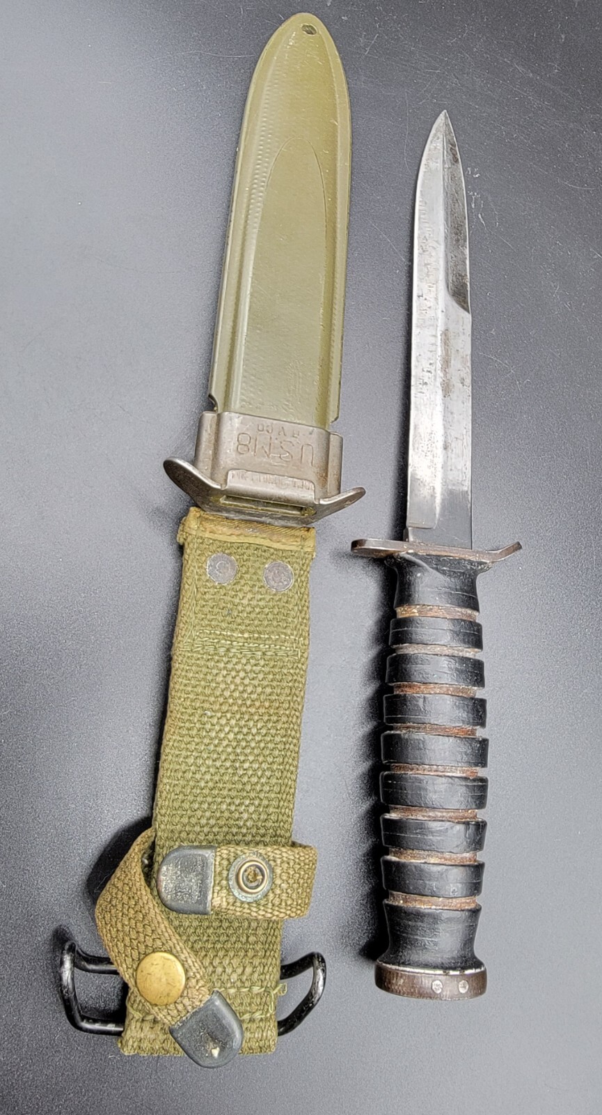ミリタリーナイフ　空挺部隊　収納式 WW2アメリカ軍・軍用ナイフ（鞘無し、未使用？ アメリカ軍
