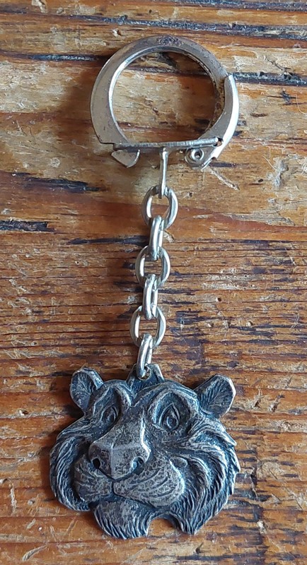 Porte ClÃ© Vintage / TÃªTe De Tigre Esso
