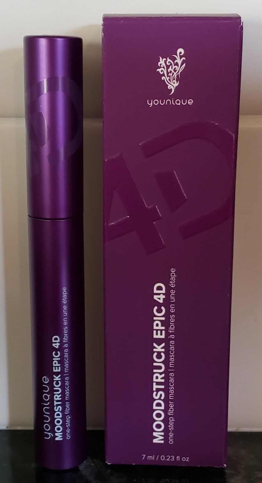 YOUNIQUE NEW MOODSTRUCK EPIC 4D ONE-STEP FIBER LASH MASCARA BLACK Authentic.