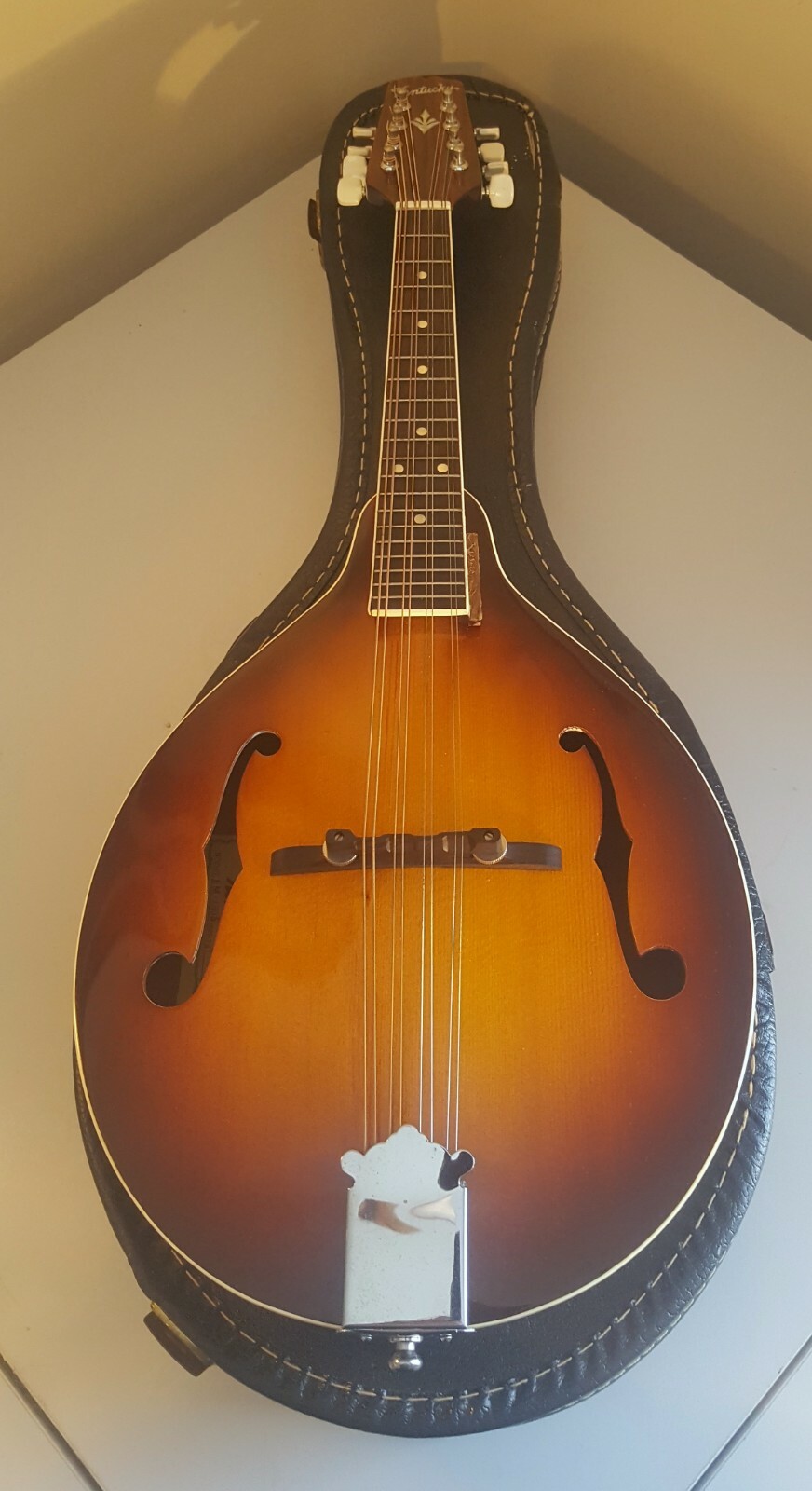 Kentucky Mandolin Model KM-180S