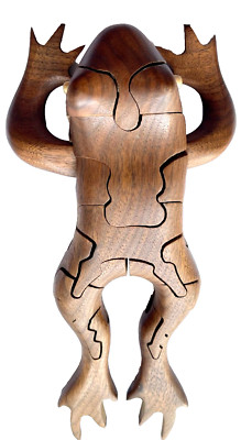 ORIGINAL 3D HAND MADE INTERLOCKING WOOD FROG PUZZLE ARTIST PETER CHAPMAN SIGNED