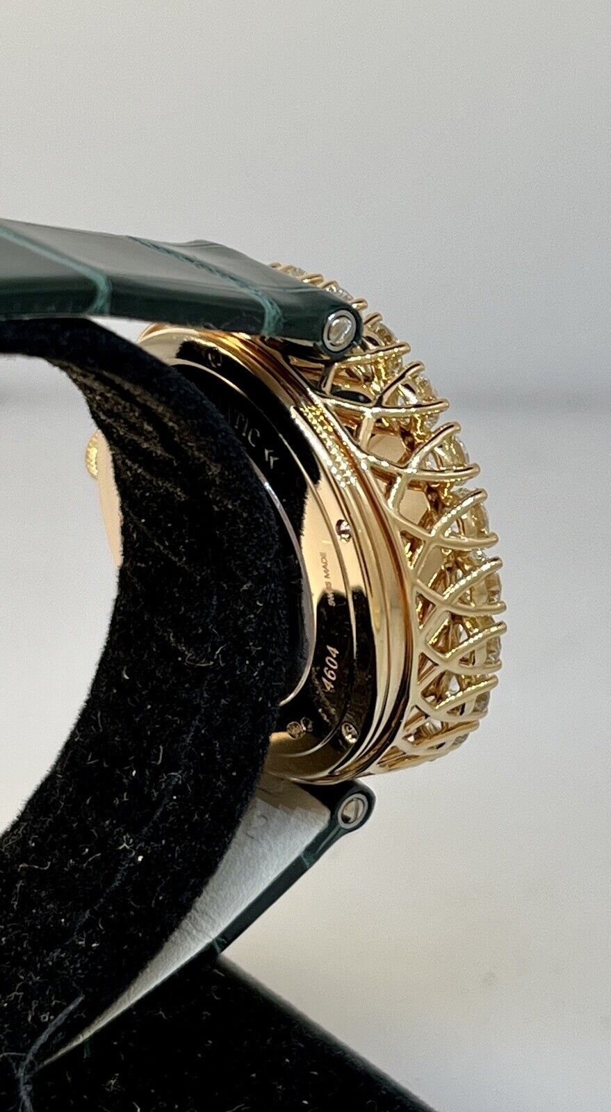 Chopard L'Heure Du Diamant Rose Gold & Diamond Green Dial Chopard L'Heure Du Diamant Rose Gold & Diamond Green Dial